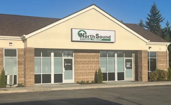 Smokey Point Clinic Outside View